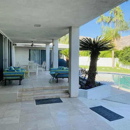 Villa Spectacular Luxury 3000 Square Ft House On 1/3 Of Acre